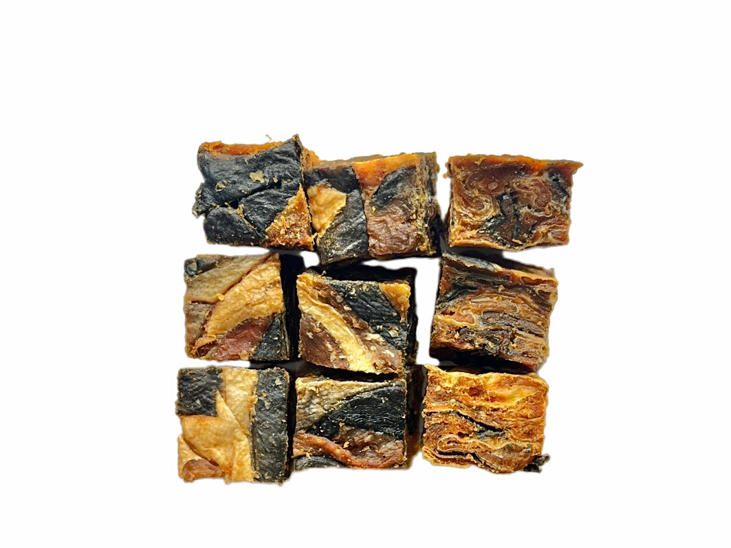 Premium Salmon Skin Crisps All Natural Dog Treats - 8 oz. / 0.5 lb Resealable Bag
